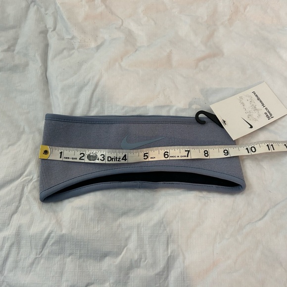 NWT Nike fleece headband - Picture 2 of 4